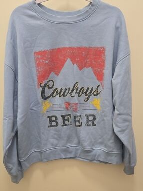 Light Blue Graphic Crewneck Sweatshirt - 'Cowboys & Beer'